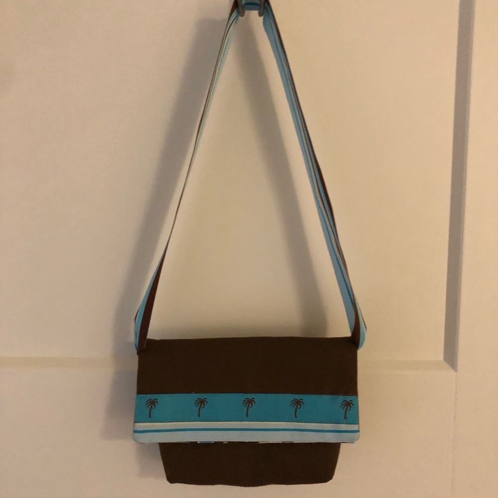 Lissa Cole bag 6”x4” 10” strap